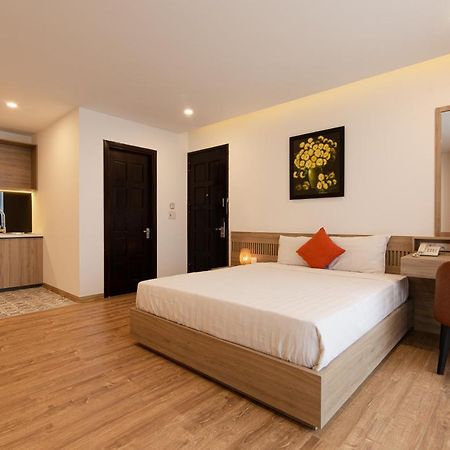Emily Hotel & Apartment Đà Nẵng Exterior foto