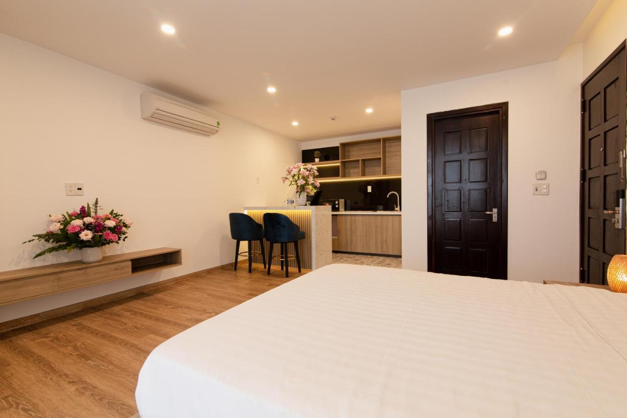 Emily Hotel & Apartment Đà Nẵng Exterior foto
