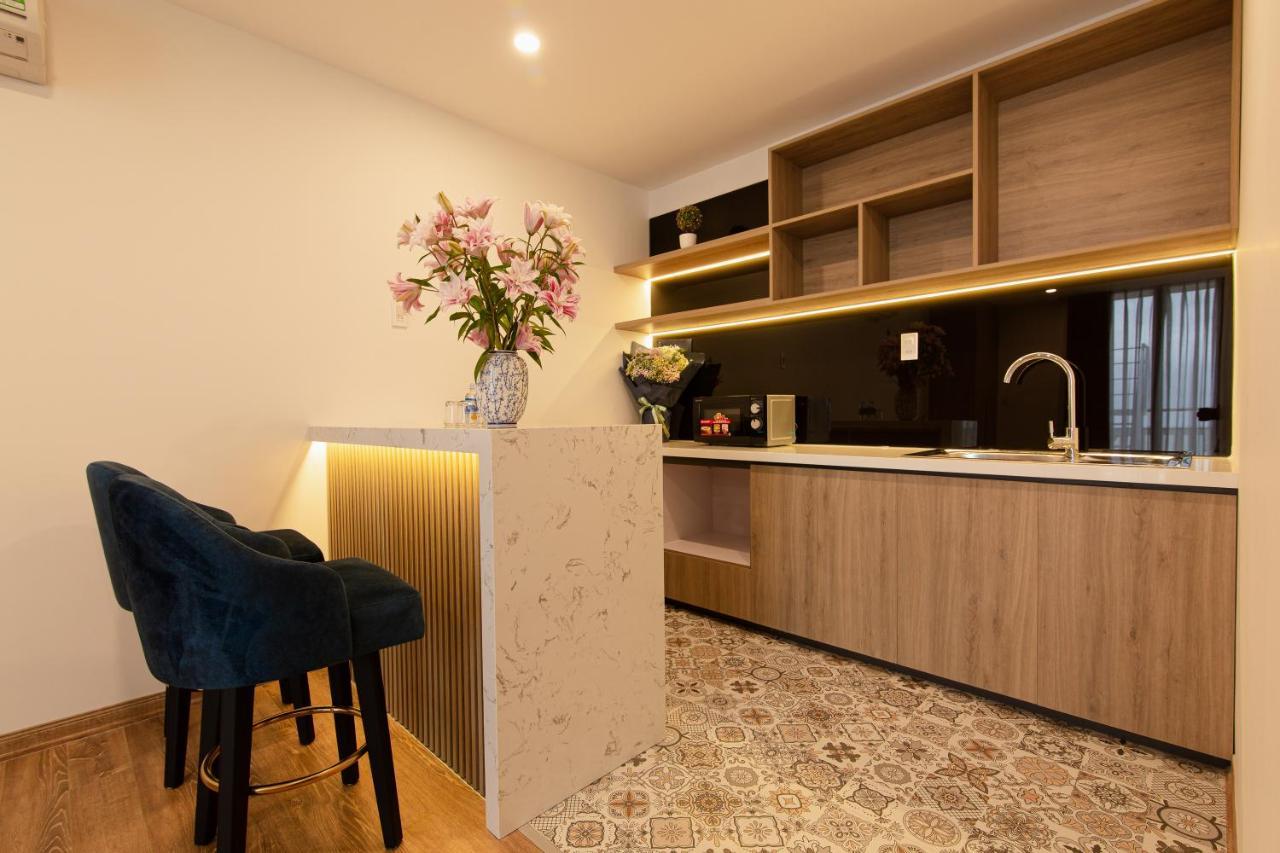 Emily Hotel & Apartment Đà Nẵng Exterior foto