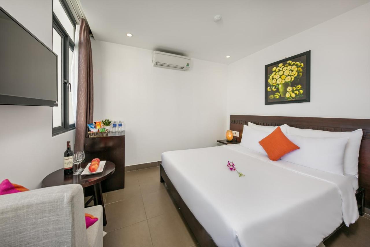 Emily Hotel & Apartment Đà Nẵng Exterior foto