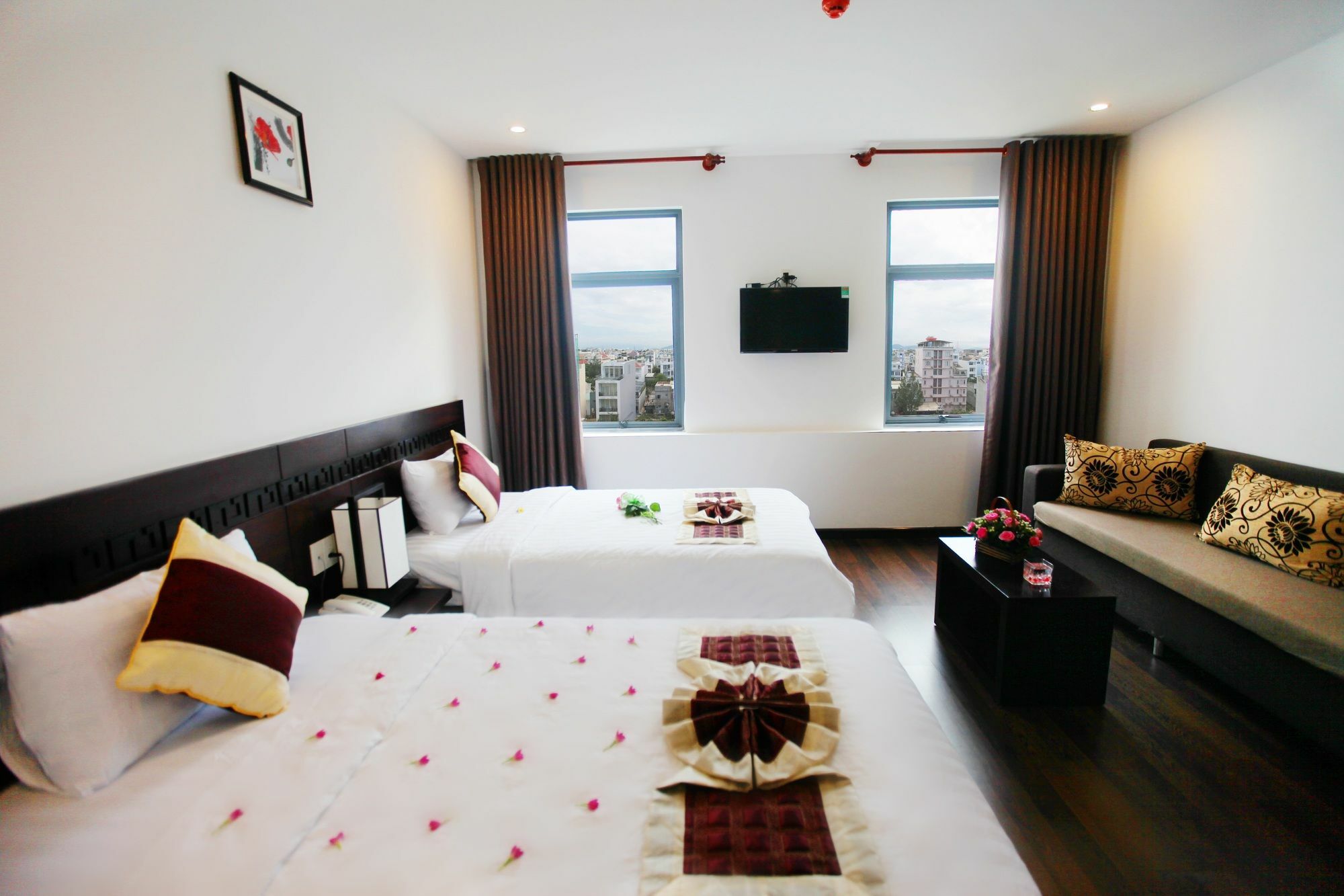 Emily Hotel & Apartment Đà Nẵng Exterior foto